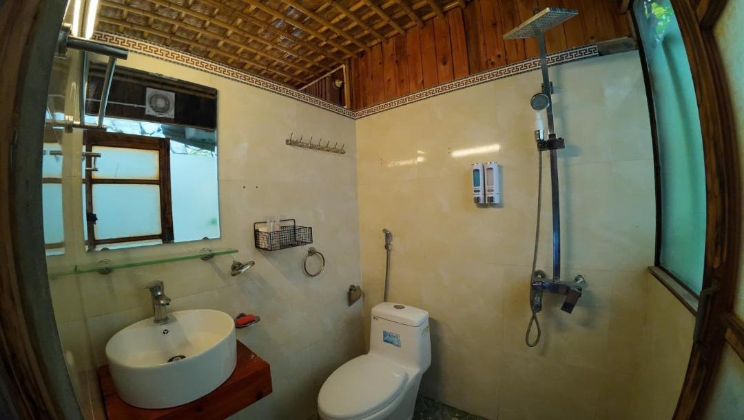 Photo of Bathroom in Hau Thao