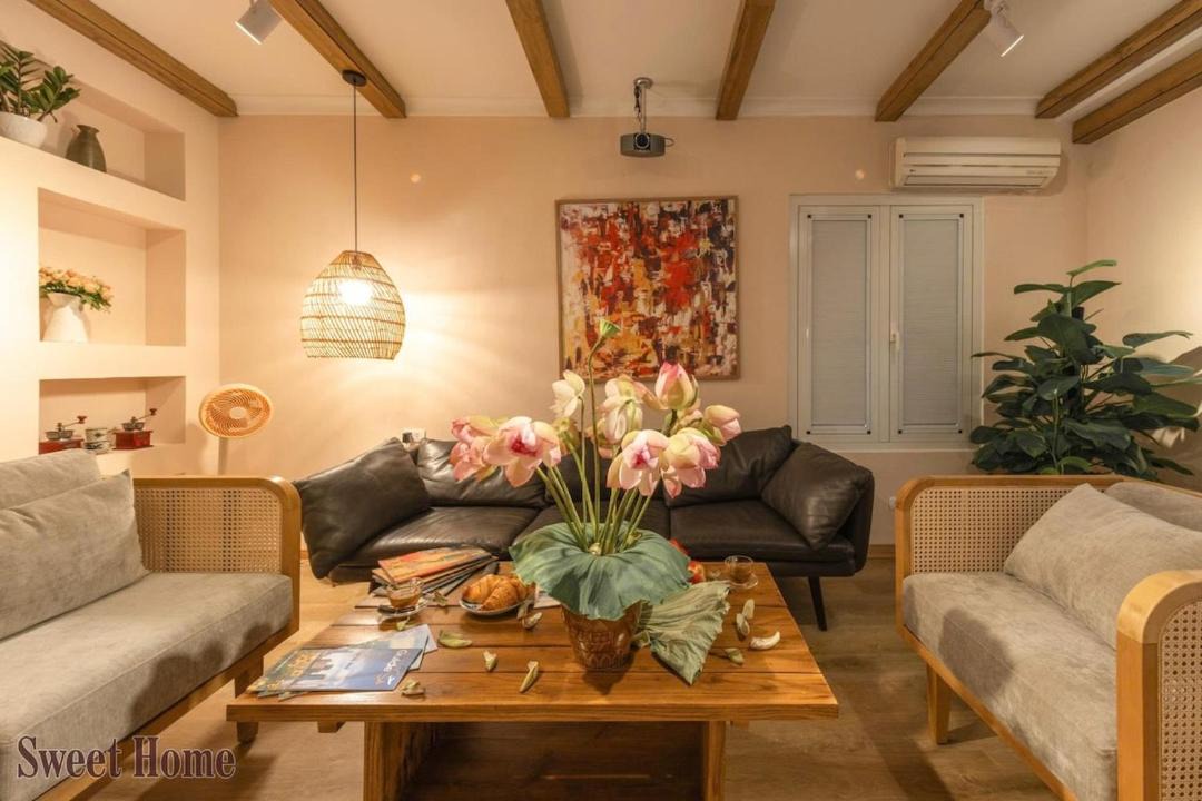 Photo of Livingroom in French Quarter