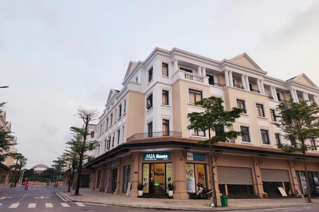 Photo of Buildings in Dong Ha