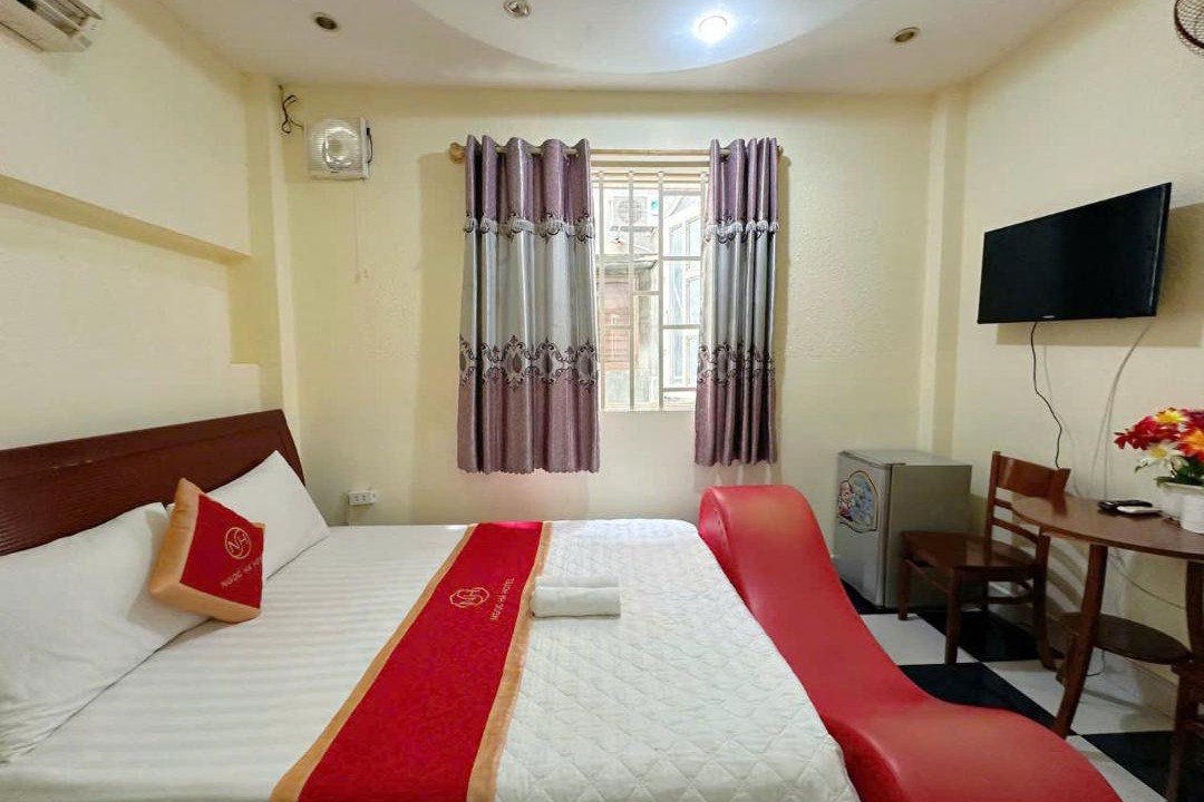 Photo of Bedroom in District 11