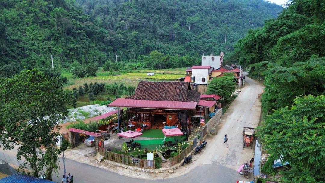 Photo of Others in Nam Mau