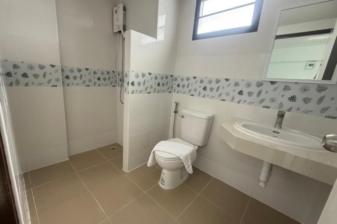 Photo of Bathroom in Map Yang Phon
