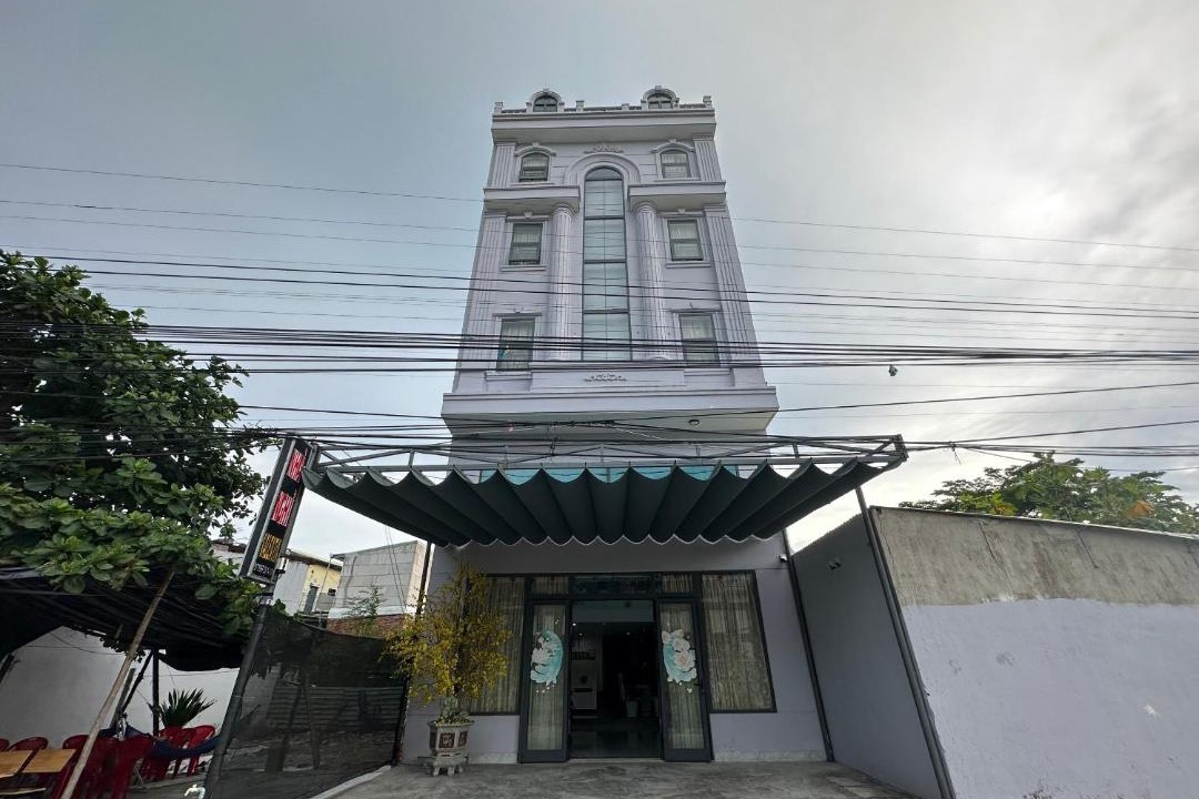 Photo of Buildings in Lien Chieu
