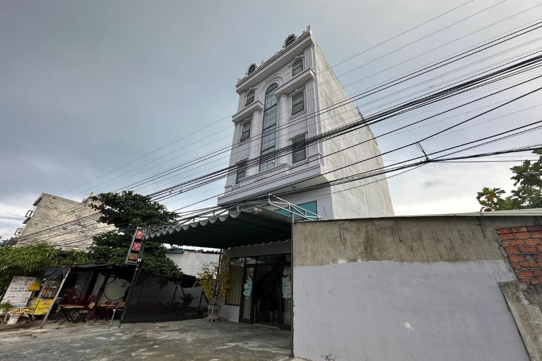 Photo of Buildings in Lien Chieu