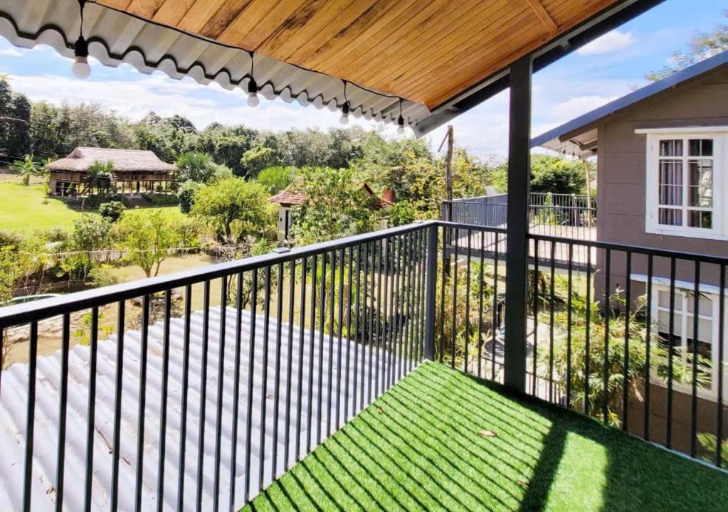 Photo of Patio Balcony in Chau Duc