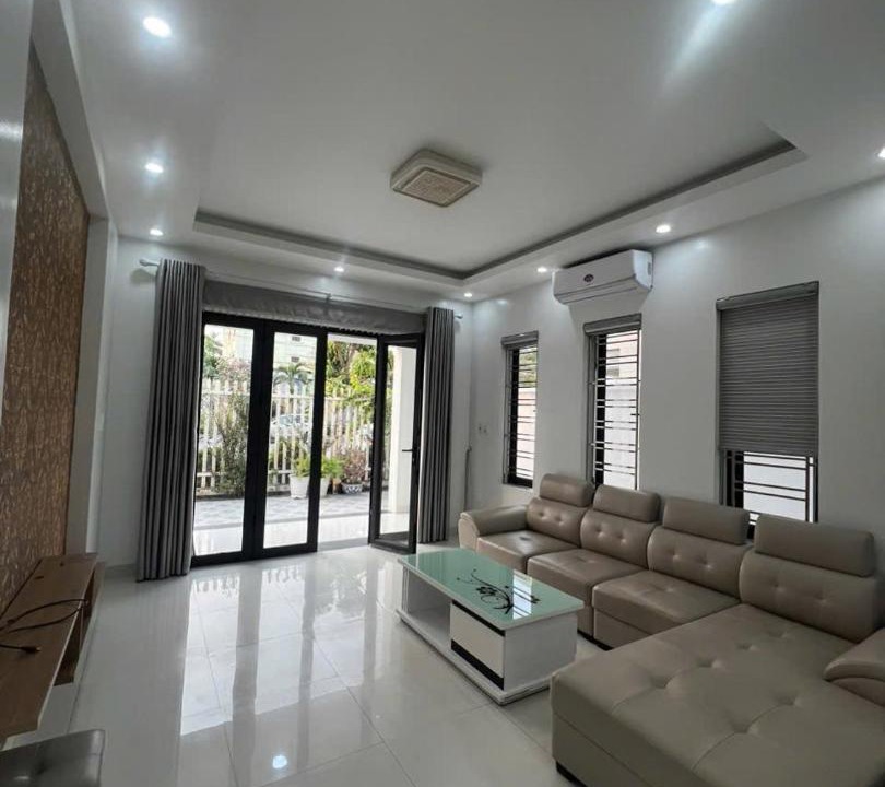 Photo of Livingroom in Quan Duong Kinh