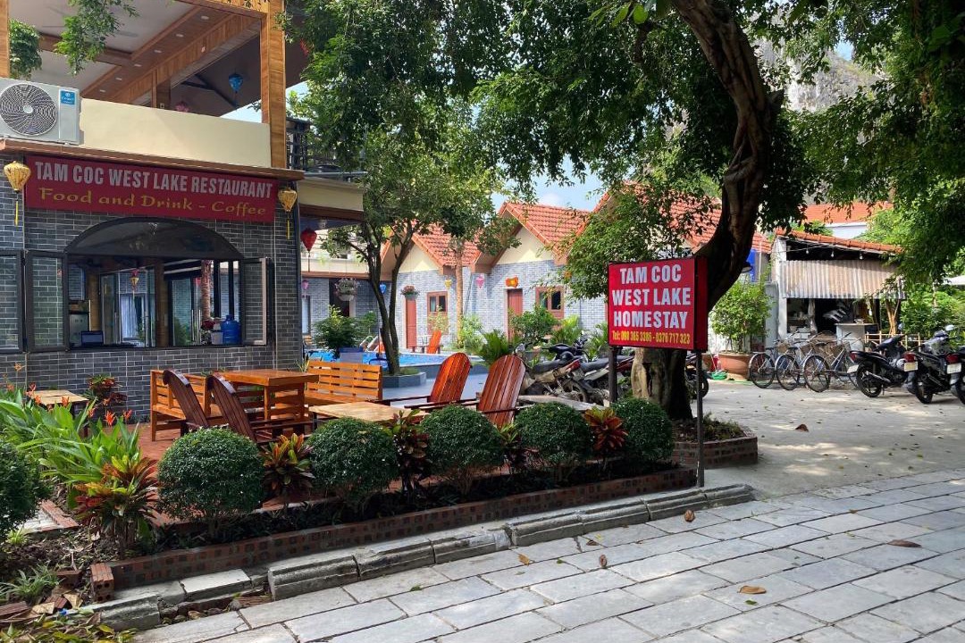 Photo of Others in Hoa Lu