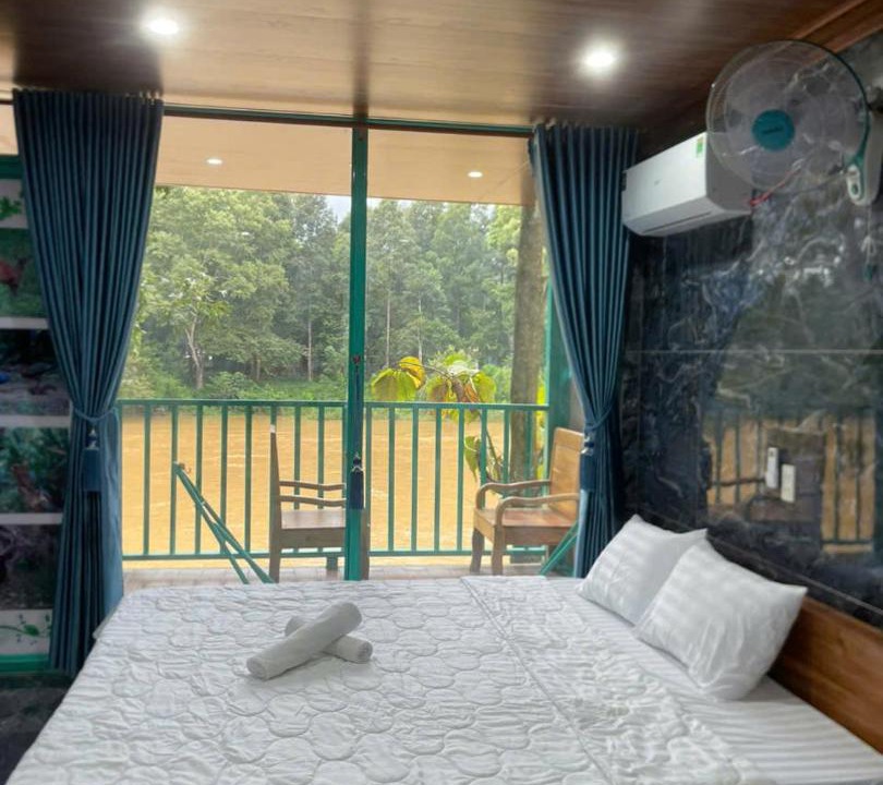 Photo of Bedroom in Quan Tom