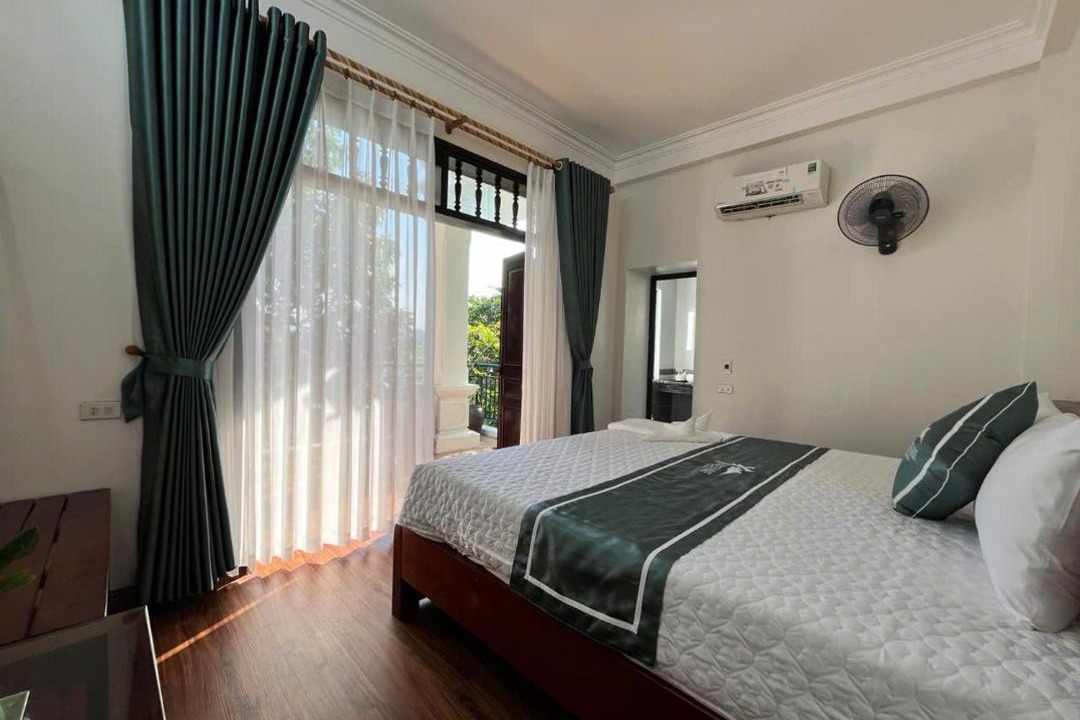Photo of Bedroom in Hoa Lu