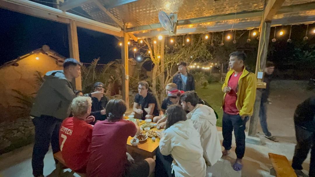 Photo of Others in Quan Ba