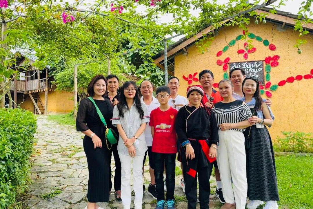 Photo of Others in Quan Ba