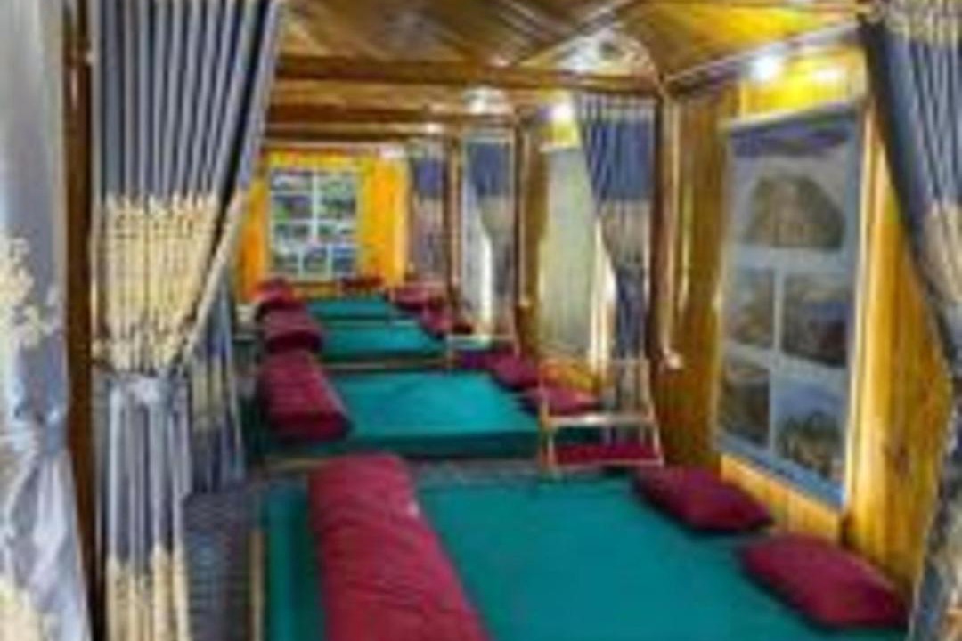 Photo of Others in Tram Tau