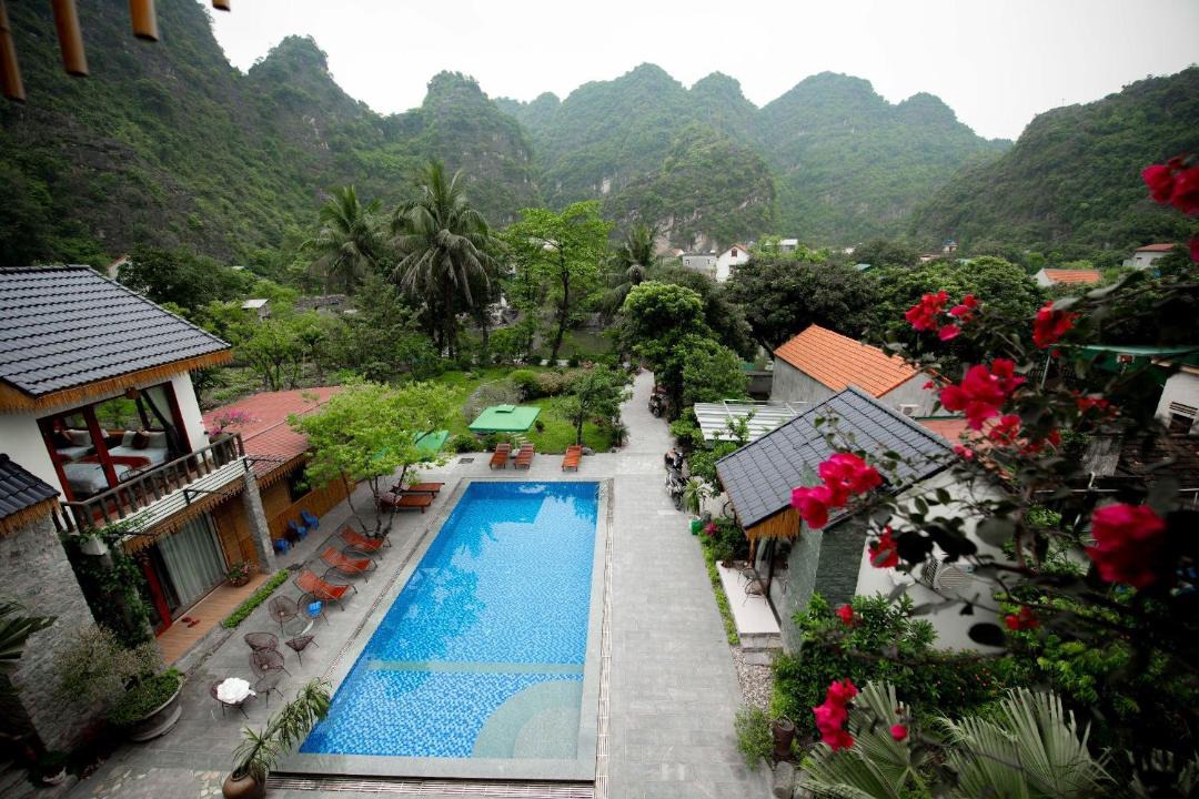 Photo of Others in Hoa Lu