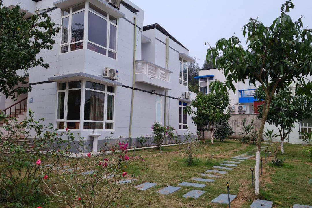 Photo of Others in Hoang Hoa