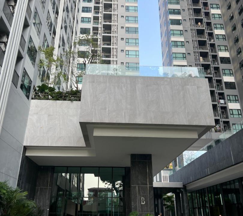 Photo of Buildings in Pattaya Bay