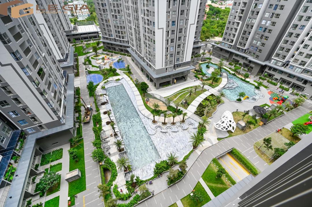 Photo of Buildings in Binh Chanh