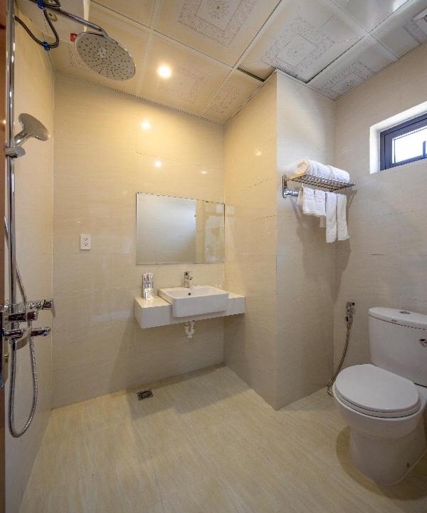 Photo of Bathroom in Ngu Hanh Son