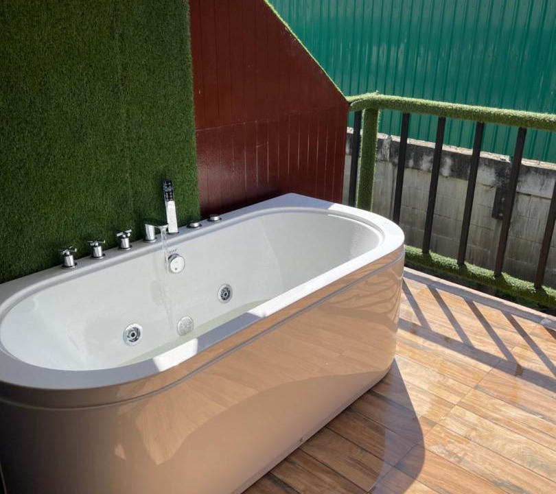 Photo of Patio Balcony in Map Yang Phon