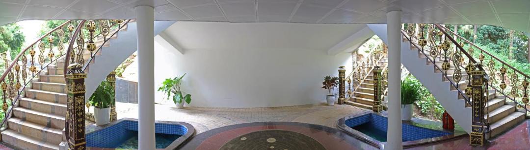 Photo of Others in Cao Phong