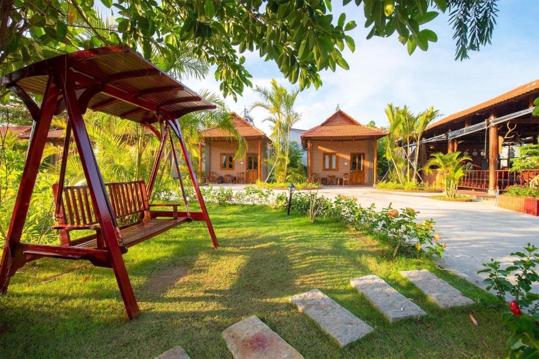 Photo of Others in Ham Ninh