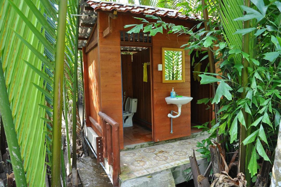 Photo of Bathroom in Ben Tre