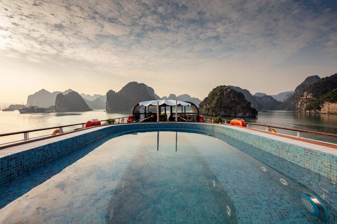 Photo of Others in Ha Long