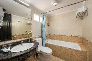 Photo of Bathroom in Hang Bo