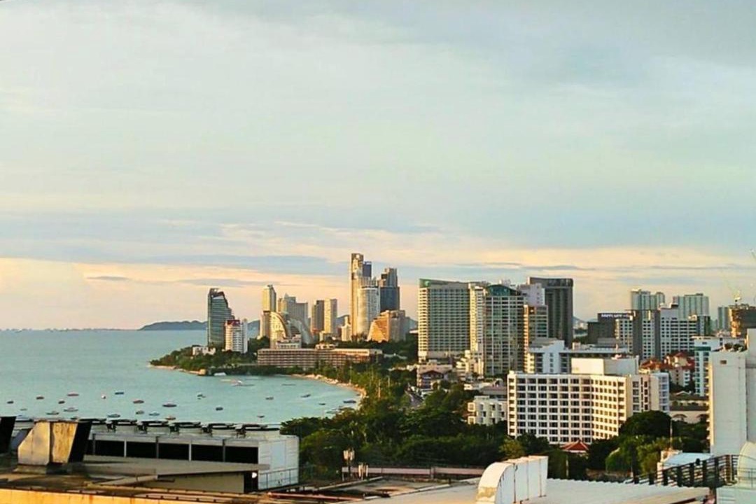 Photo of Others in Pattaya Bay