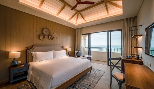 Room, 1 King Bed, Private Pool (Residence)