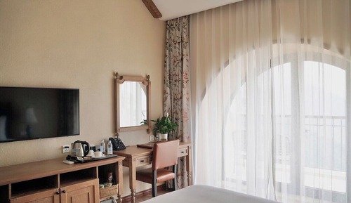 Deluxe Room, Mountain View