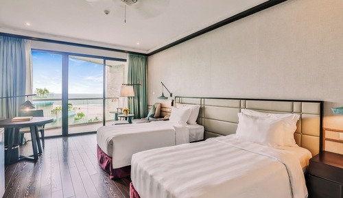Deluxe Twin Ocean View - VinWonders Park Access (1 time)