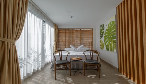 Deluxe Double Room, City View