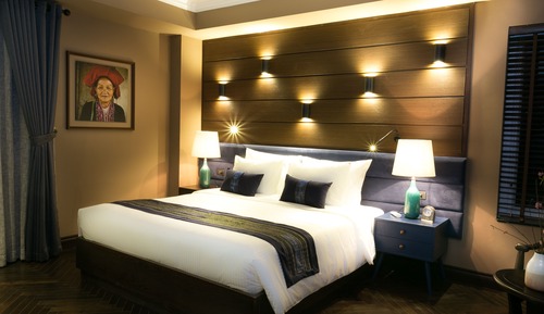 Deluxe Room (Window)