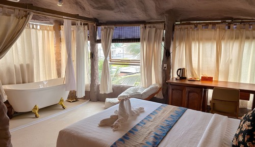 Deluxe Double Room, Beach View