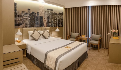 Deluxe Double Room, City View