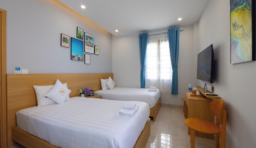 Standard Double or Twin Room, City View