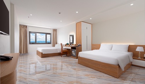 Family Double Room, City View