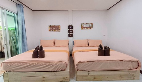 Room, 2 Queen Beds, City View