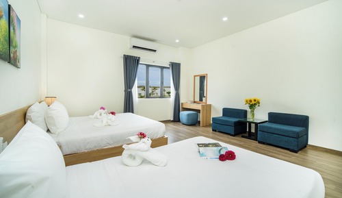 Family Triple Room, River View