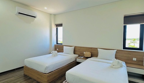 Deluxe Twin Room, River View