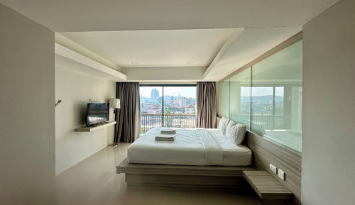 Superior Room, Balcony, City View