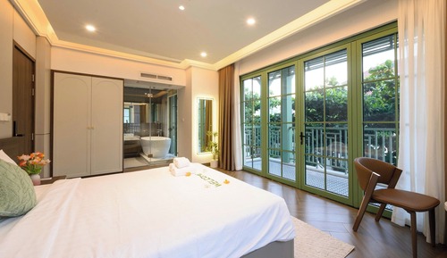 Signature Suite, 1 Queen Bed