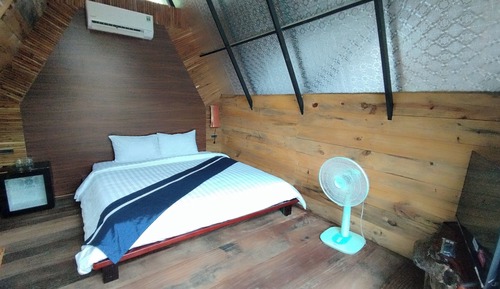 Standard Chalet, Garden View