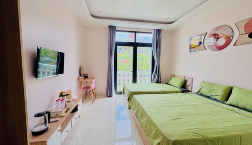 Triple Room