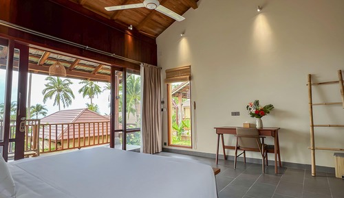 Tropical Bungalow Double