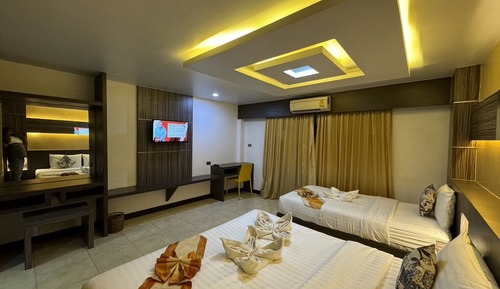 Deluxe Triple Room