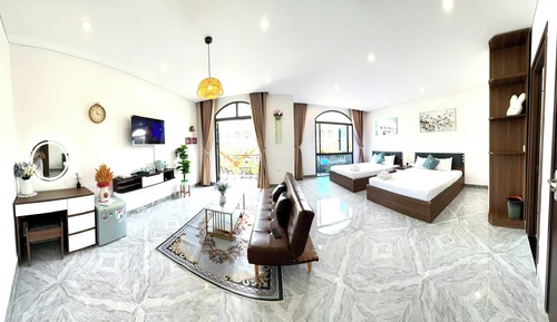 Luxury Quadruple Room, Balcony, Beach View