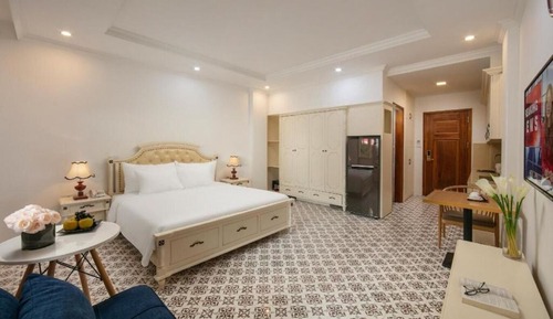Premier Apartment