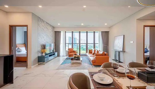 Premier Suite, 2 Bedrooms, Business Lounge Access (Free Visa)
