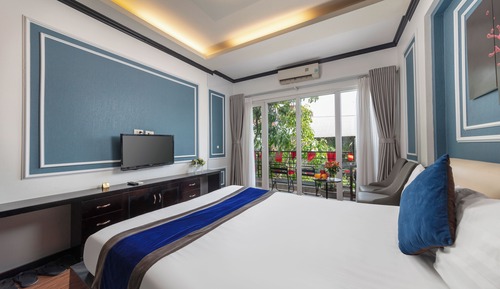 Deluxe Room, Balcony